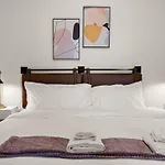 Two Cozysuites Nlg W Pool Bowling Alley Sauna #14 & 15