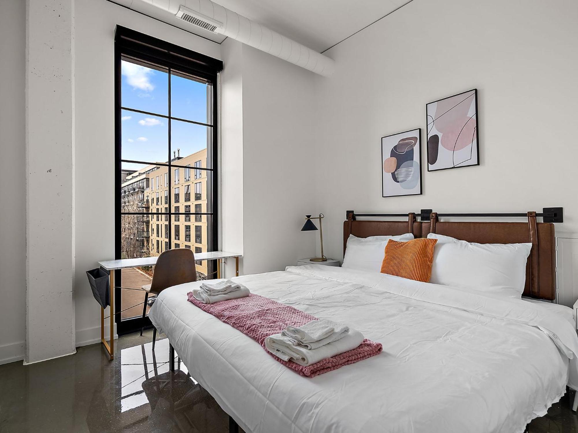 Two Cozysuites Nlg W Pool Bowling Alley Sauna #14 & 15 Apartment